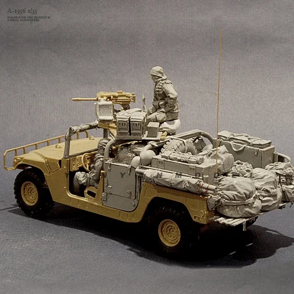 1/35 Resin Soldier model kits  - огляд і ціна Model Kit Italeri